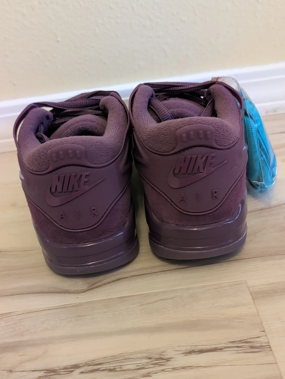 Air Jordan 4 RM “Grimace” Vintage Purple – Men’s 9.5 – HF8126-500